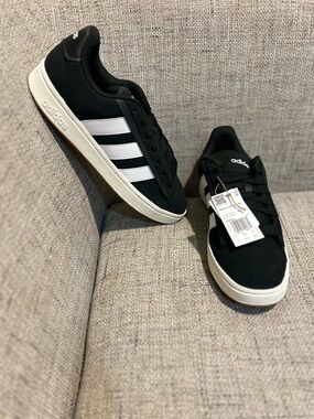 Adidas Grand Court Alpha Sneakers Black White Men Size 13 NEW